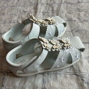 CRB GIRLS SUMMER BUTTERFLY WHITE EMBROIDERY FLOWERS RHINESTONES VELCRO STRAPS 11